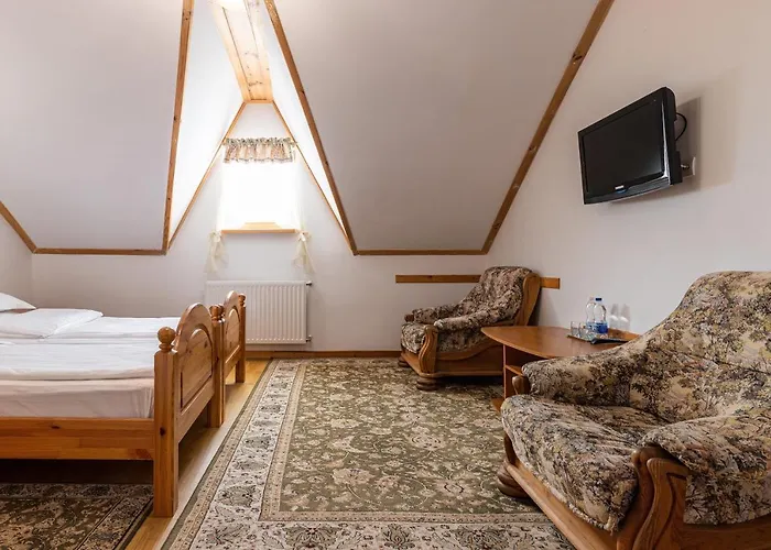 плай Hotel *